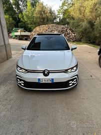 VOLKSWAGEN Golf 8ª serie - 2022