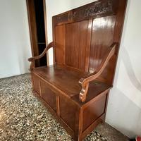 Cassapanca in arte povera