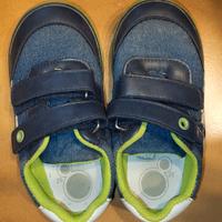 Scarpe bimbo Chicco con strep n. 26