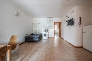 BILOCALE AL PIANO TERRA INDIPENDENTE CON TERRAZZO