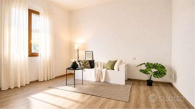 Semindipendente ristrutturata con cortile