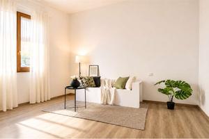 Semindipendente ristrutturata con cortile
