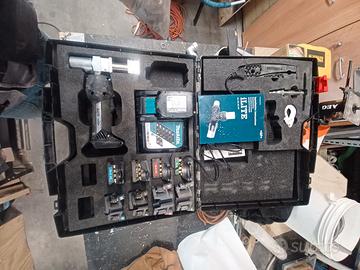 pressatrice  per tubi