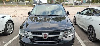 Fiat fremont 