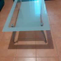 tavolo in vetro da fumo