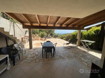 Chia :villaggio Eden Rock, villetta 4 posti