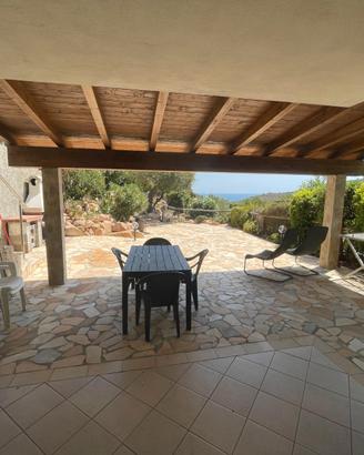 Chia :villaggio Eden Rock, villetta 4 posti