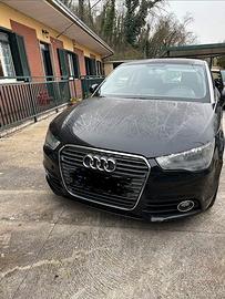 Audi A1-STB-S Line-TDI-2011