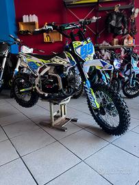 MOTOCROSS CROSS 125 4TEMPI NUOVO