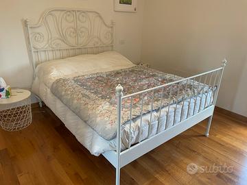 Struttura letto Ikea bianca