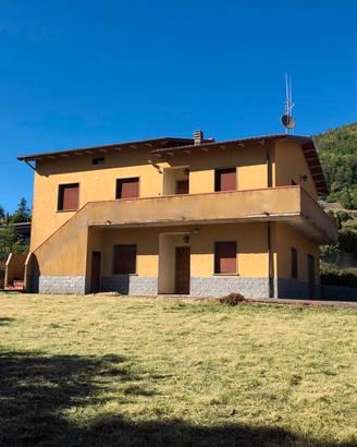 Casa Indipendente Sillano Giuncugnano [UG241FOVRG]