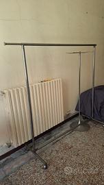 carrelli porta abiti