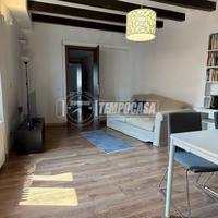 Verbania - Intra, quadrilocale con box