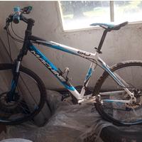  Mountain bike Rock Machine taglia 26 "