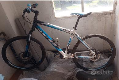  Mountain bike Rock Machine taglia 26 "