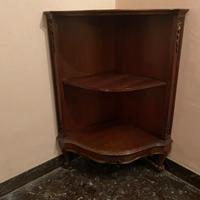 Mobile libreria angolare