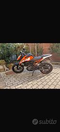 moto ktm 125