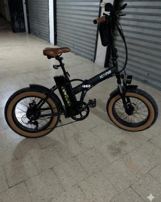 Bicicletta Fatbike ebike Icone marines 