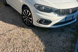 Fiat tipo 1.6 mjt louge 2019
