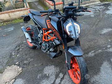 Ktm duke 125 abs super moto