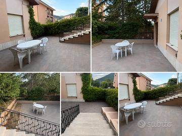 Ampio appartamento con giardino San Sisto