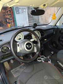 mini cooper anno 1.6 85 kw in ordine