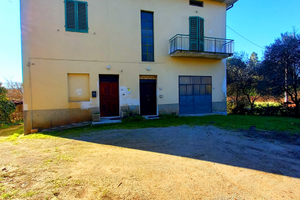 Villetta libera su 4 lati con terreno