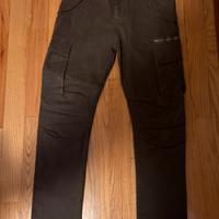 Pantaloni marroni con tasconi