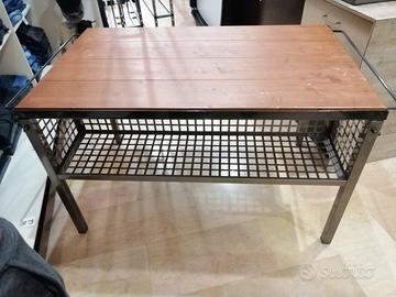 Tavolo legno e ferro