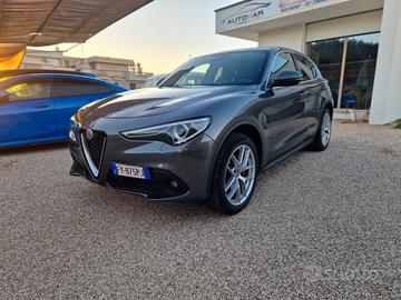 Alfa Romeo Stelvio 2.2 Turbodiesel 210 CV AT8 Q4 V