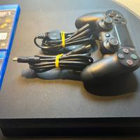 PS4 Slim 1TB + 4 giochi
