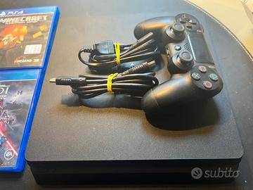 PS4 Slim 1TB + 4 giochi