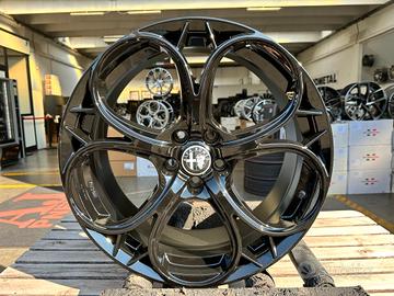 Cerchi nuovi in lega Alfa romeo Stelvio Tonale Giu