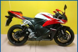 HONDA CBR 600 RR Garantita e Finanziabile