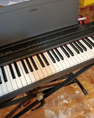 pianoforte yamaha p 105