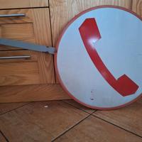 Insegna cornetta telefonica