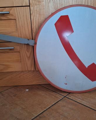 Insegna cornetta telefonica