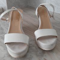 Sandali in vernice bianca