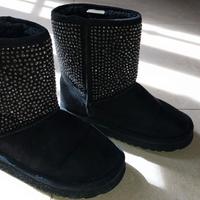 Stivaletti Bata con pelo e strass Tg.  33