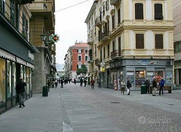 Immobile di 140 m² con 1 locale a La Spezia