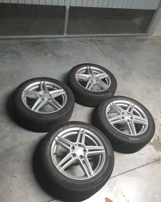 Cerchi in lega 17" + Michelin CrossClima 225 50 17