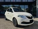 lancia-ypsilon-1-0-firefly-gold-hybrid-ottime