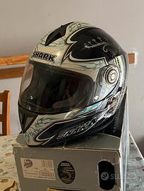 Casco moto Shark