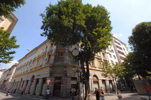 2 LOCALI A TRIESTE