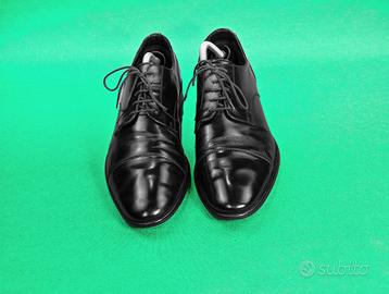 Scarpe uomo Pollini, nere con lacci, vera pelle