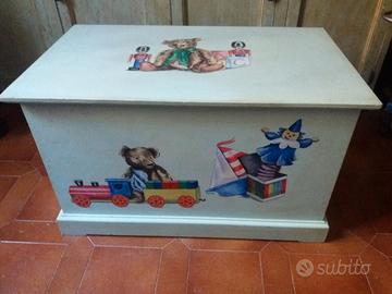 Cassapanca legno per giochi