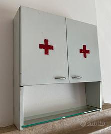 Contenitore medicinali vintage