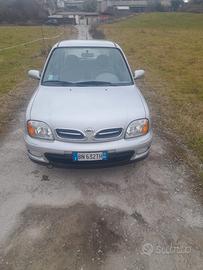nissan micra benzina cambio automatico 2001