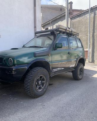 Nissan Terrano II