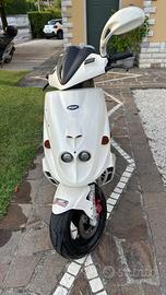 Malaguti F12 Phantom 50 2 tempi
